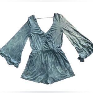 American Eagle Outfitters Tie Dye Ruffle Sleeve Shorts Women’s Medium